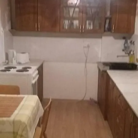 Setalo Utcai Apartman * Keszthely